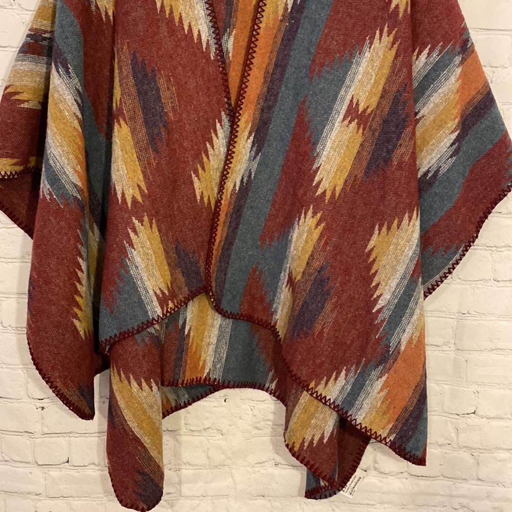 Nwot southwestern style wrap - Picture 3 of 5